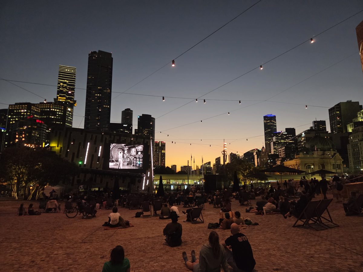 Melbourne architecture and pedestrian spaces